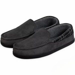 "Stay Cozy and Stylish with Sharper Image Memory Foam Slippers 😎"
